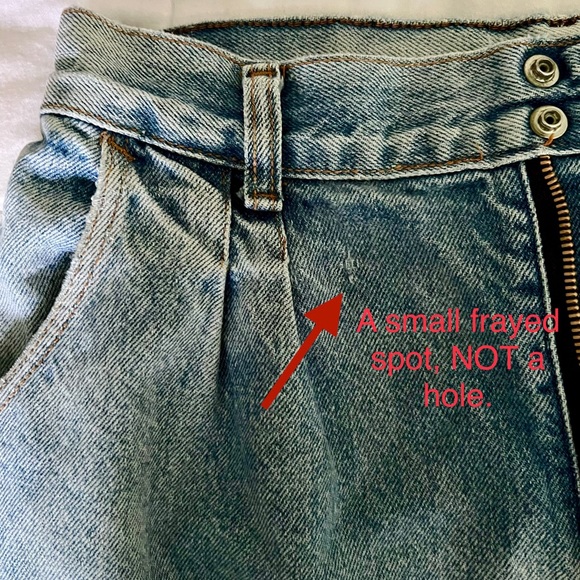 VINTAGE 80s Avon Fashions Light Wash 1980s High Waisted Mom Jeans Front Pleated - Picture 7 of 9